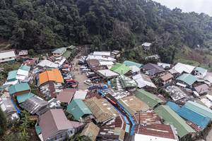 BIB: 
                            <button type="button" onclick="openModal(22791460)" class="btn btn-primary btn-sm float-right btn-popup" data-toggle="modal" data-target=".modal-high-quality">
                        <i class="fas fa-shopping-cart"></i> Add to Cart
                    </button>
                                            <button type="button" onclick="isThisMe(22791460, true)" class="btn btn-success btn-sm float-right btn-popup btn-isme hidden" data-toggle="tooltip" data-placement="bottom" title="นี่คือรูปของคุณใช่ไหม คลิกที่นี่เพื่อเอาเข้าอัลบั้ม">
                        <i class="fas fa-plus"></i> Add to album
                    </button>
                    <button type="button" onclick="isThisMe(22791460, false)" class="btn btn-warning btn-sm float-right btn-popup btn-isnotme hidden">
                        <i class="fas fa-ban"></i> Remove from album
                    </button>